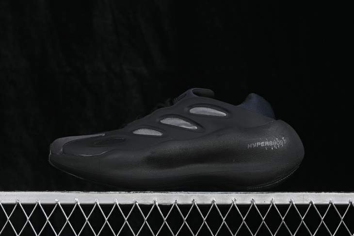 Picture of Adidas HyperBoost _SKUfw24030174584383851fw